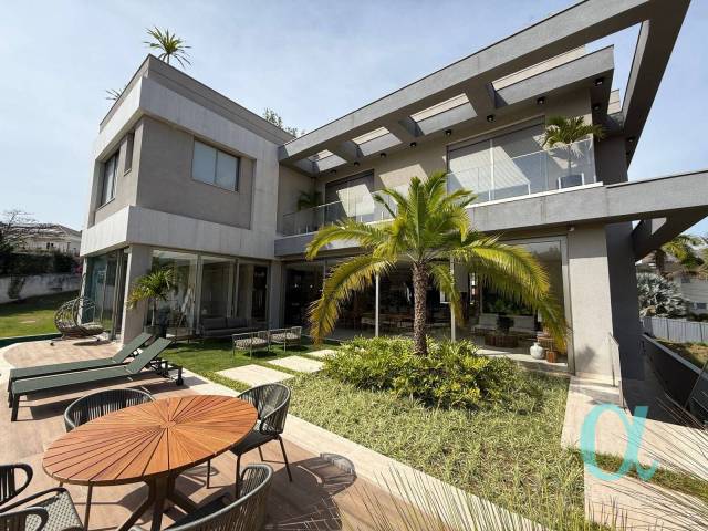 Casa para Venda em Santana de Parnaíba - 5