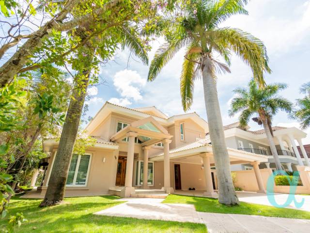 #2293 - Casa para Venda em Santana de Parnaíba - SP - 2