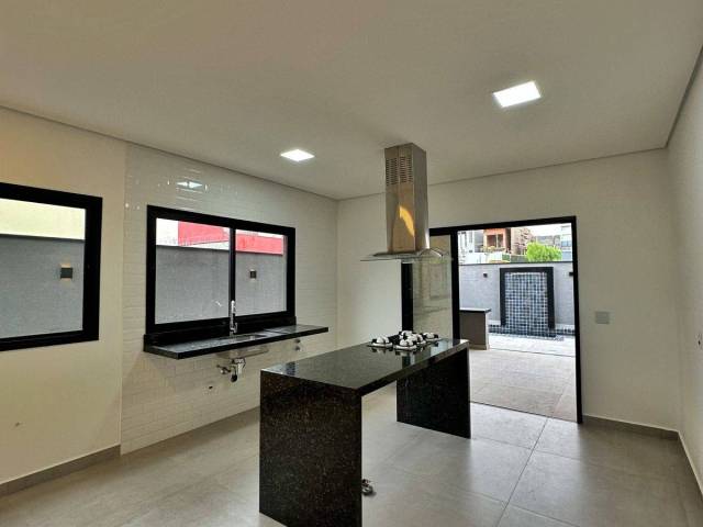 Casa para Venda em Santana de Parnaíba - 5