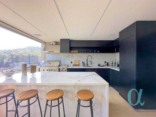 Casa para Venda em Santana de Parnaíba - 4