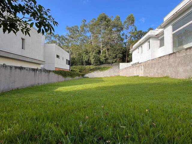 Terreno para Venda em Santana de Parnaíba - 4