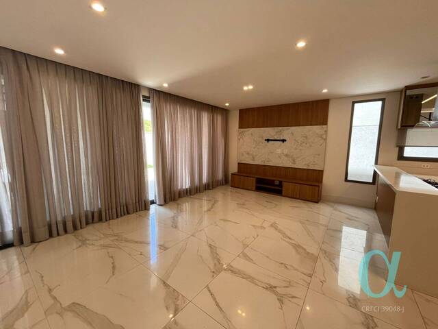 Casa para Locação em Santana de Parnaíba - 5