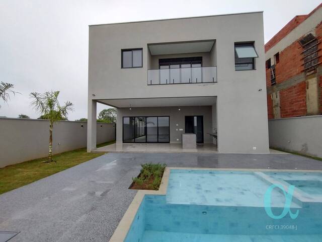 Casa para Venda em Santana de Parnaíba - 4