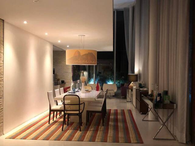 Casa para Venda em Santana de Parnaíba - 4