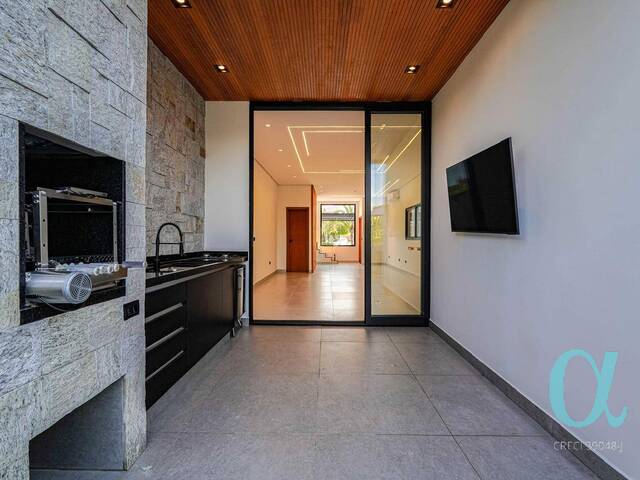 Casa para Venda em Santana de Parnaíba - 5
