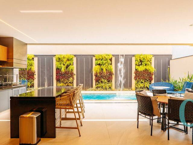 Casa para Venda em Santana de Parnaíba - 5