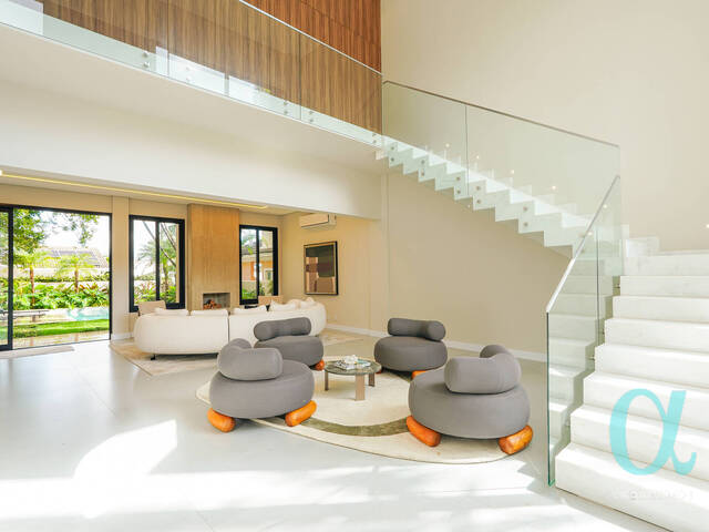 Casa para Venda em Santana de Parnaíba - 5