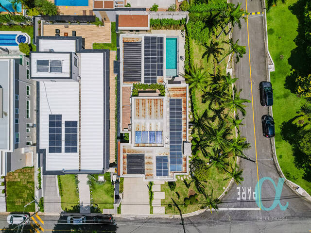 Casa para Venda em Santana de Parnaíba - 2