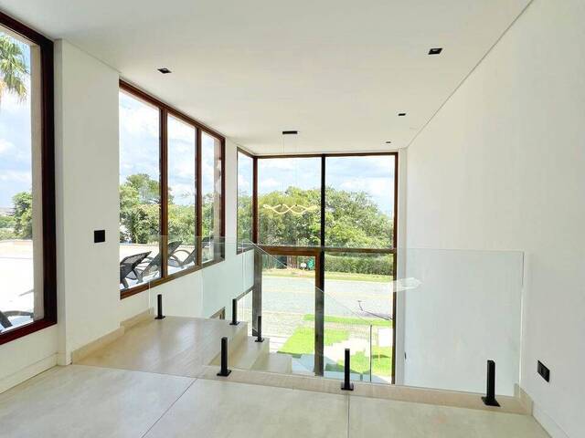 Casa para Venda em Santana de Parnaíba - 4