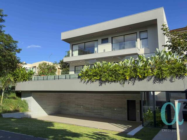 Casa para Venda em Santana de Parnaíba - 3