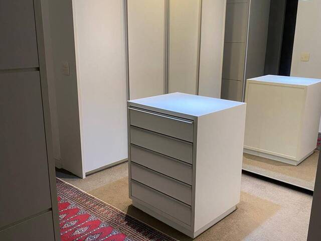 Apartamento para Venda em Santana de Parnaíba - 4