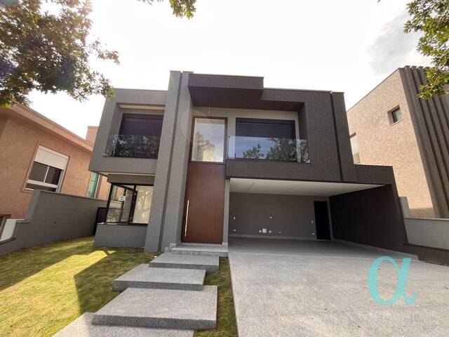 Casa para Venda em Santana de Parnaíba - 2