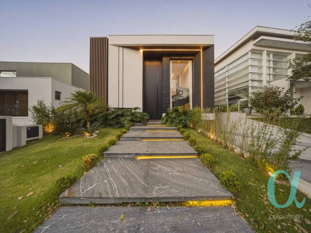 Casa para Venda em Santana de Parnaíba - 2