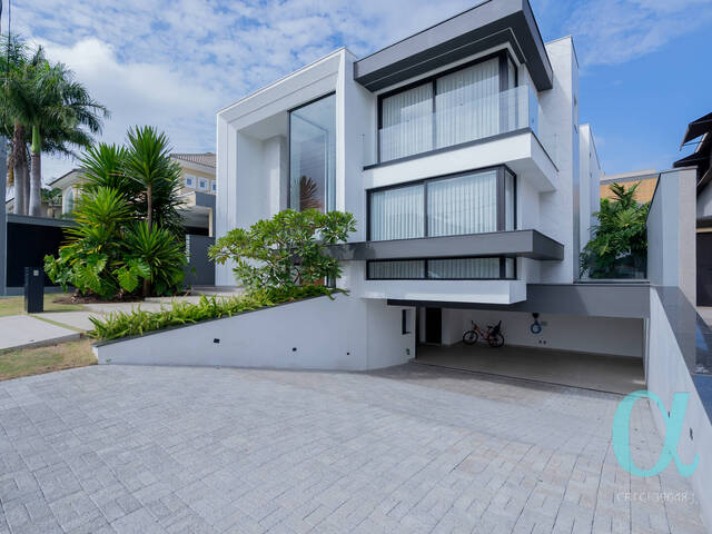 #1585 - Casa para Venda em Barueri - SP