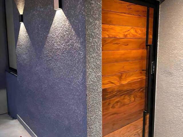 Casa para Venda em Santana de Parnaíba - 2