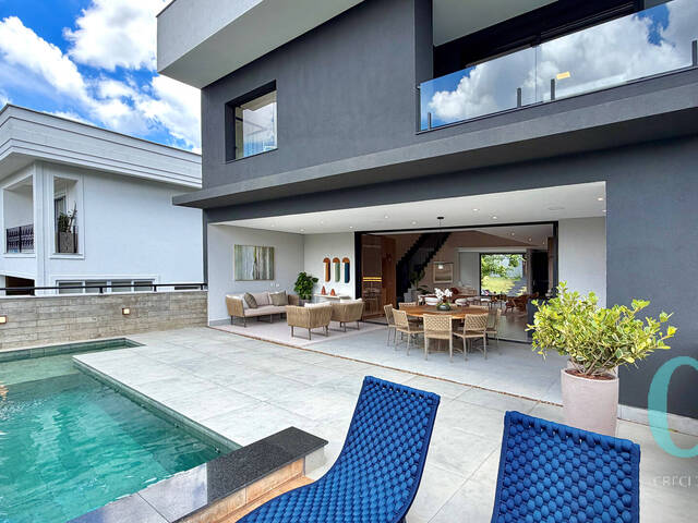 Casa para Venda em Santana de Parnaíba - 3