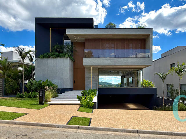 Casa para Venda em Santana de Parnaíba - 3