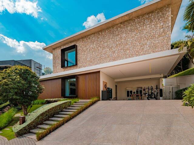 Casa para Venda em Santana de Parnaíba - 2