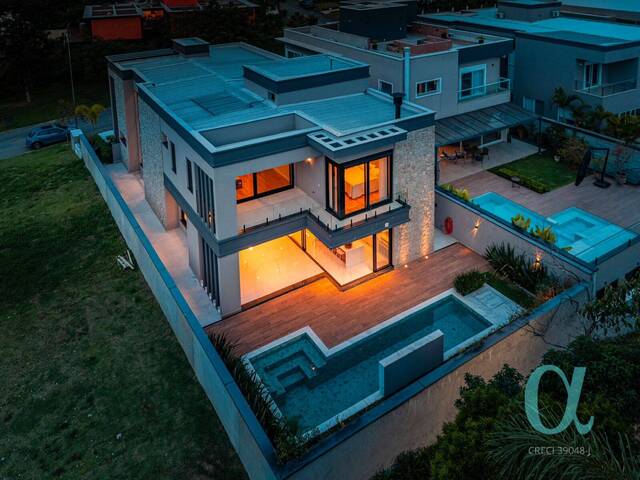 Casa para Venda em Santana de Parnaíba - 3