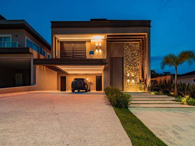 Casa para Venda em Santana de Parnaíba - 2