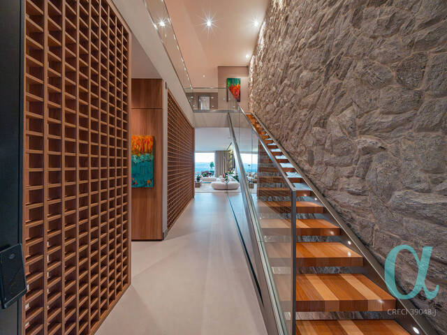 Casa para Venda em Santana de Parnaíba - 2