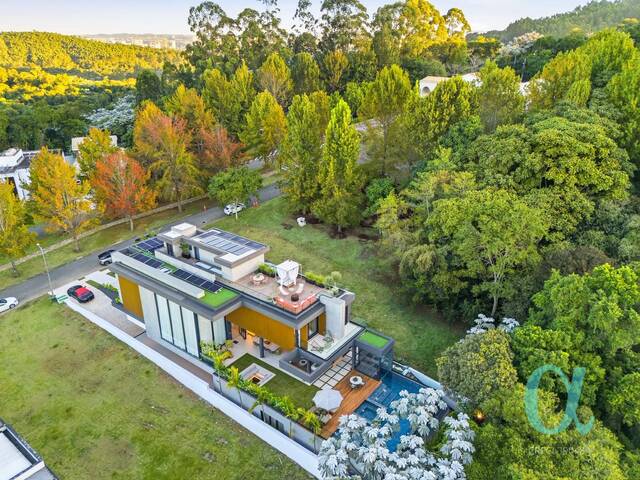 Casa para Venda em Santana de Parnaíba - 3