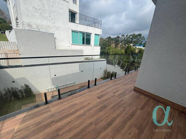 Casa para Venda em Santana de Parnaíba - 5