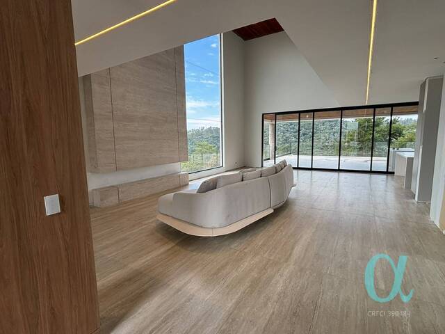 #2436 - Casa para Venda em Santana de Parnaíba - SP - 3
