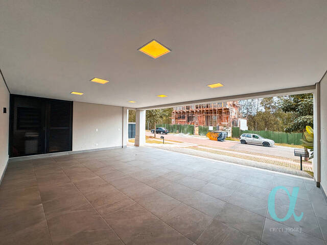 Casa para Venda em Santana de Parnaíba - 4