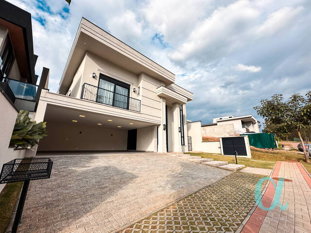 Casa para Venda em Santana de Parnaíba - 2