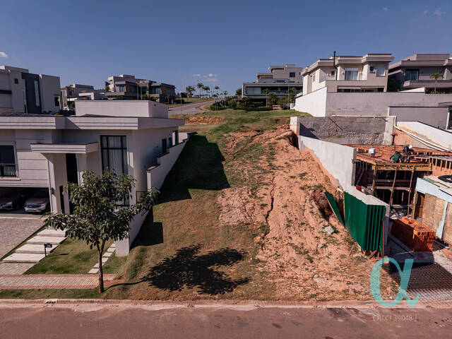 Terreno para Venda em Santana de Parnaíba - 5