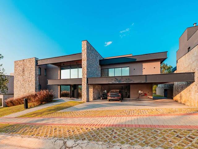 #2465 - Casa para Venda em Santana de Parnaíba - SP - 2