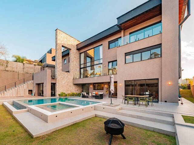#2465 - Casa para Venda em Santana de Parnaíba - SP - 3